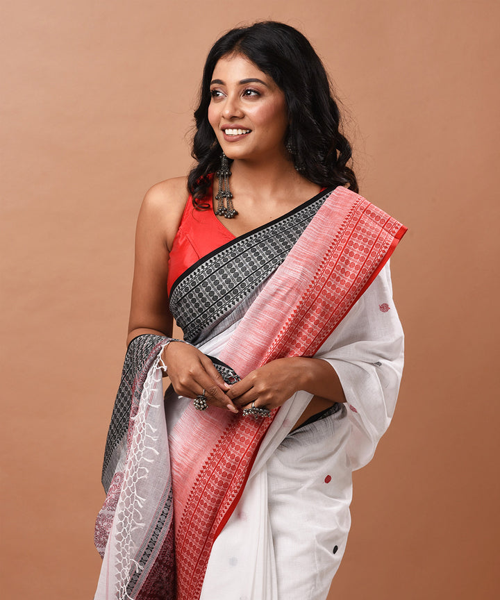 White and red handwoven cotton jamdani saree