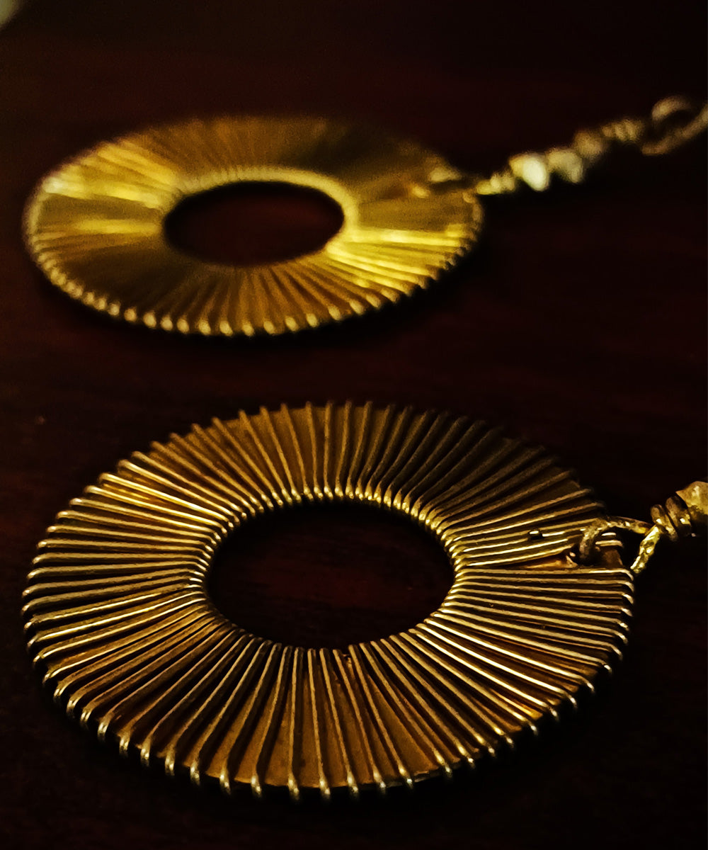 Handcrafted dokra ring earring