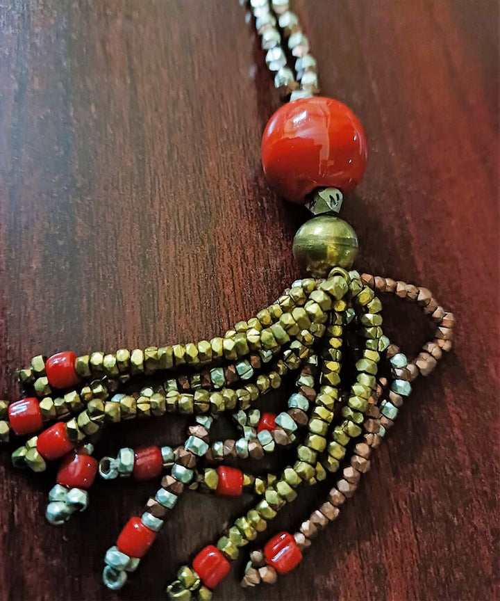 Beige handcrafted dokra necklace