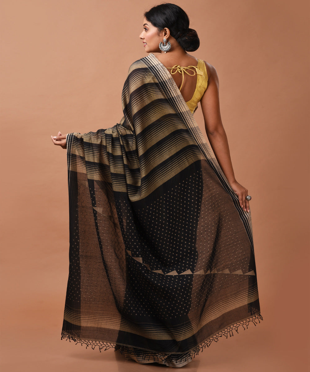 Brown and black handwoven cotton jamdani saree