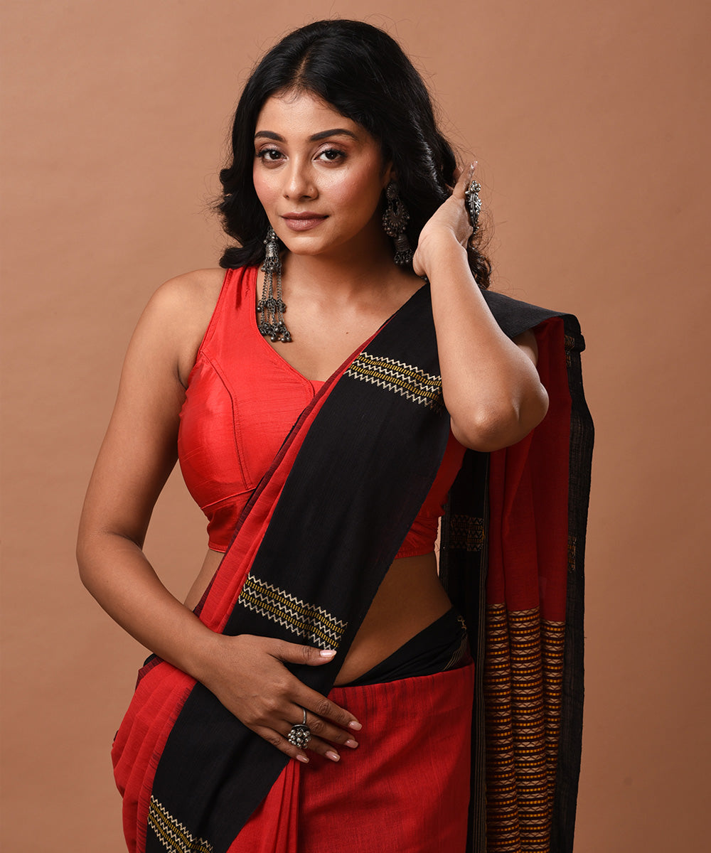 Red handwoven cotton jamdani saree