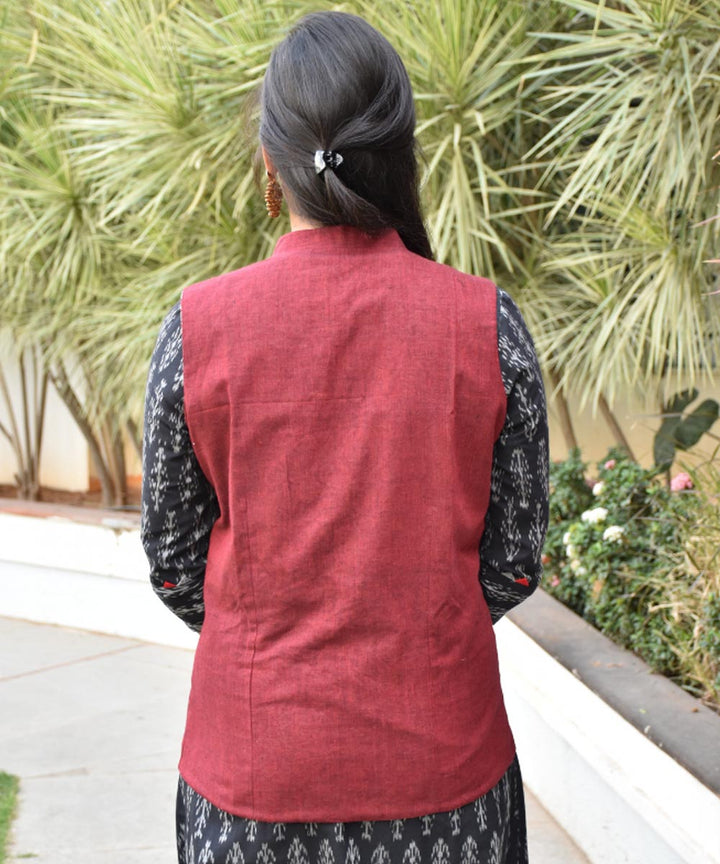 Reversible sleeveless jacket in maroon block print kalamkari cotton