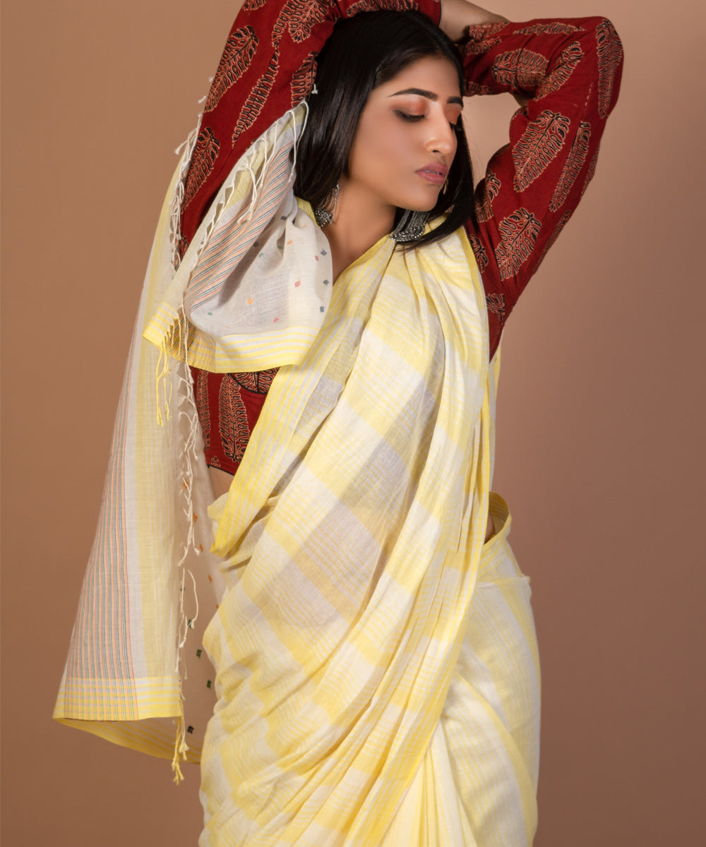 Light yellow handwoven cotton jamdani saree