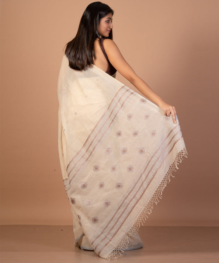 Off white handwoven cotton jamdani saree