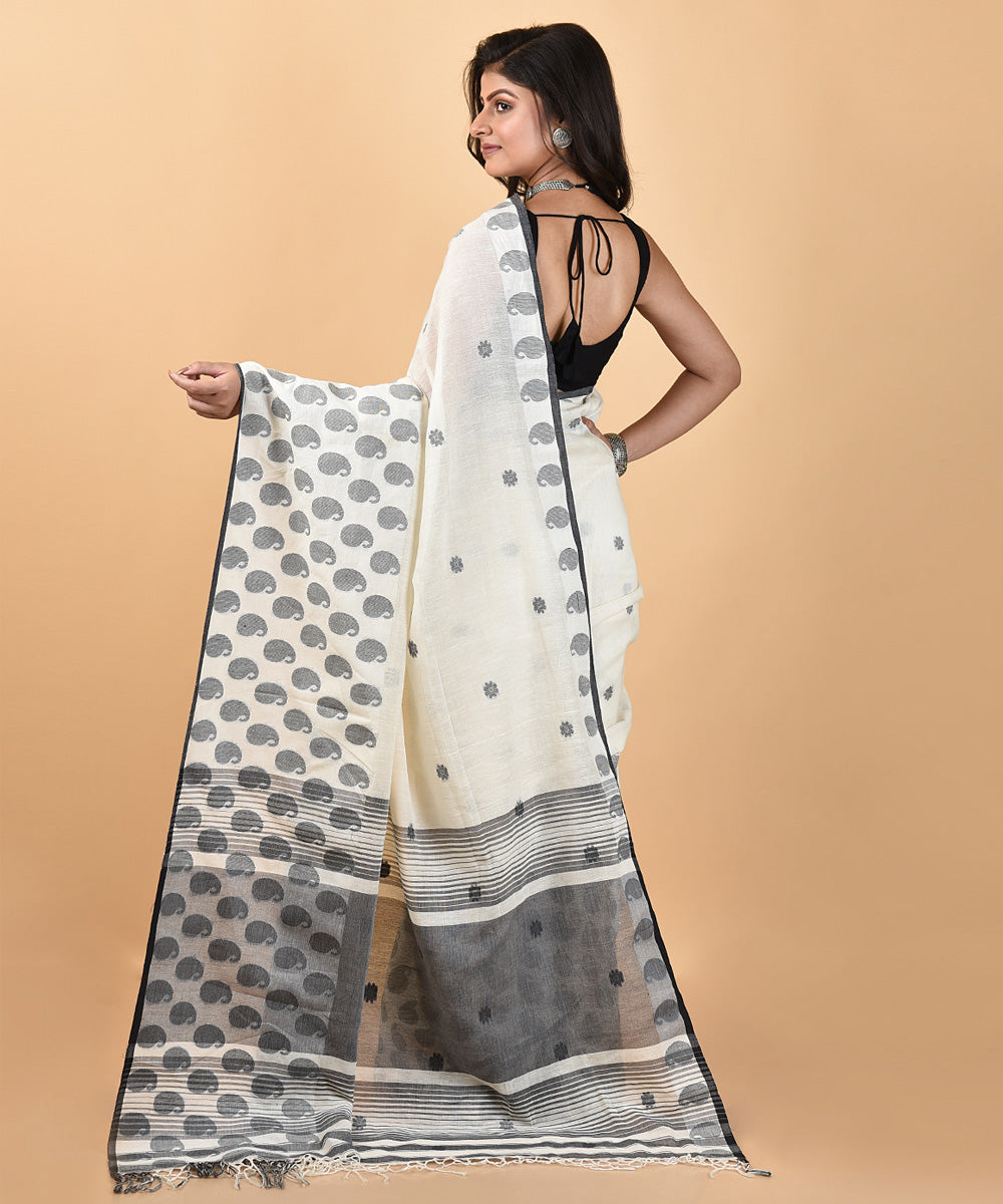 White handwoven cotton jamdani saree