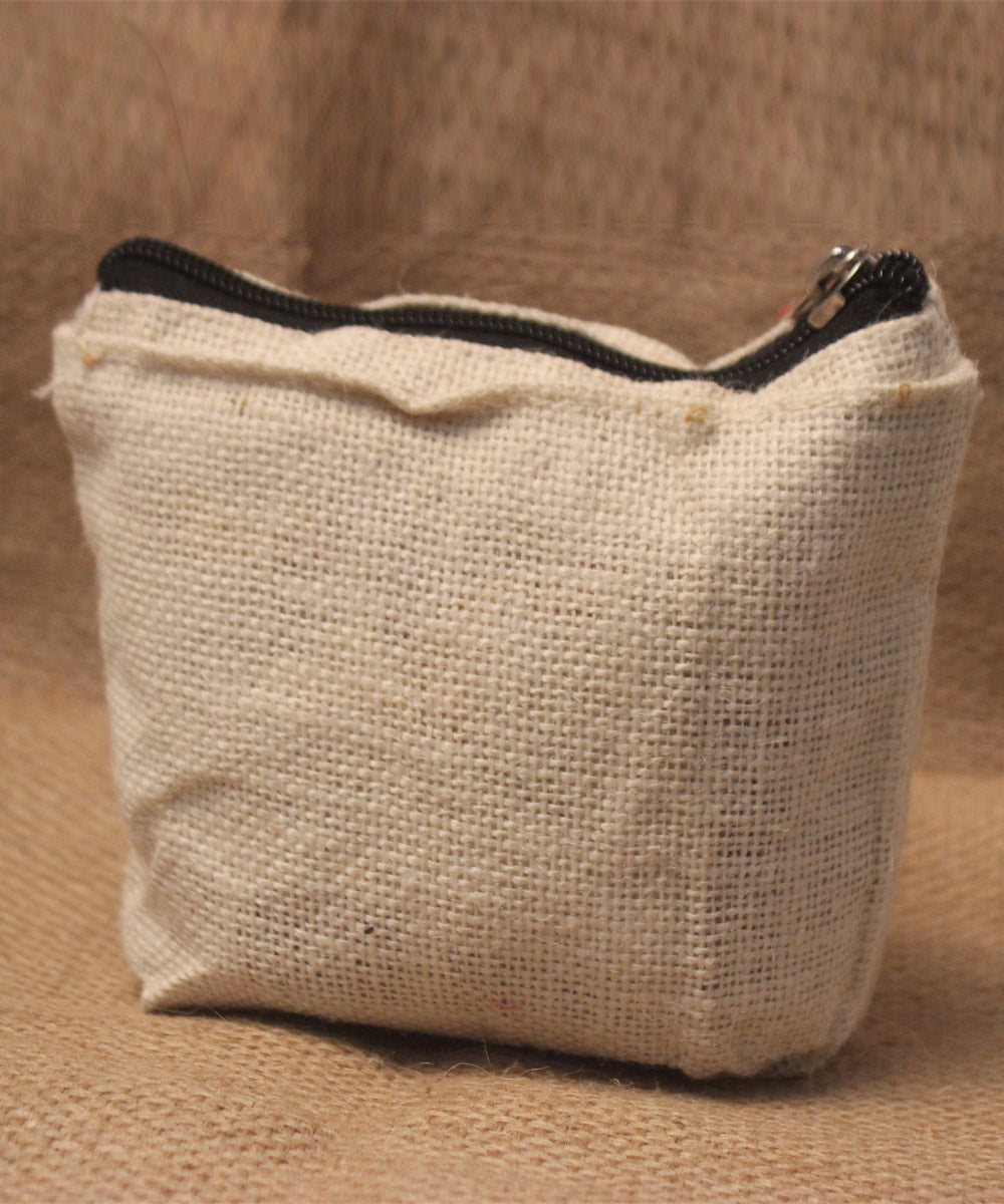 Offwhite hand printed jute jute pouch