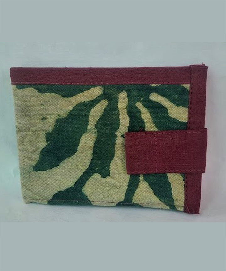 Green hand crafted cotton wallet