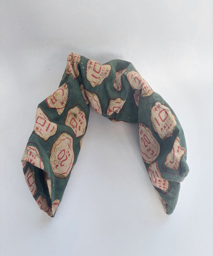 Green handcrafted vegetable dye canvas cloth heat pad(big)