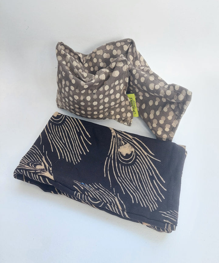 Grey handcrafted vegetable dye canvas cloth heat pad(big)