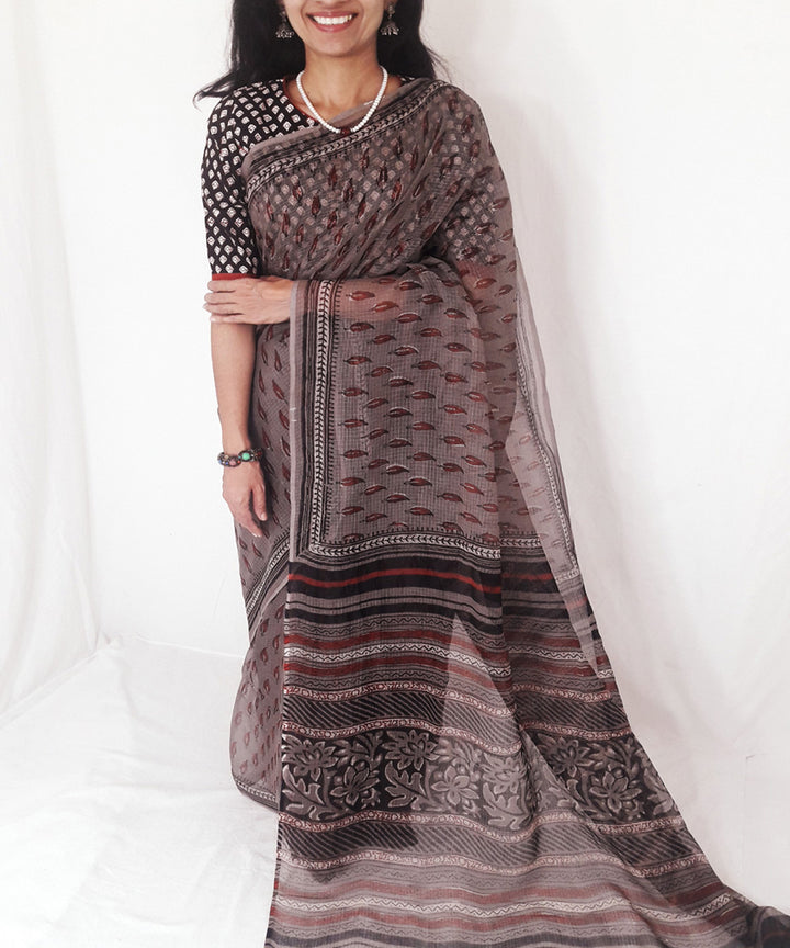 Grey maroon handblock print kota doriya cotton dabu saree
