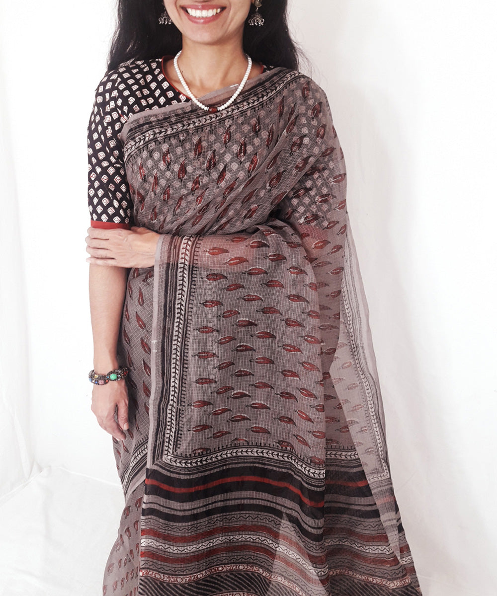 Grey maroon handblock print kota doriya cotton dabu saree