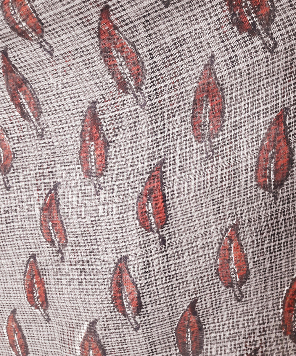 Grey maroon handblock print kota doriya cotton dabu saree