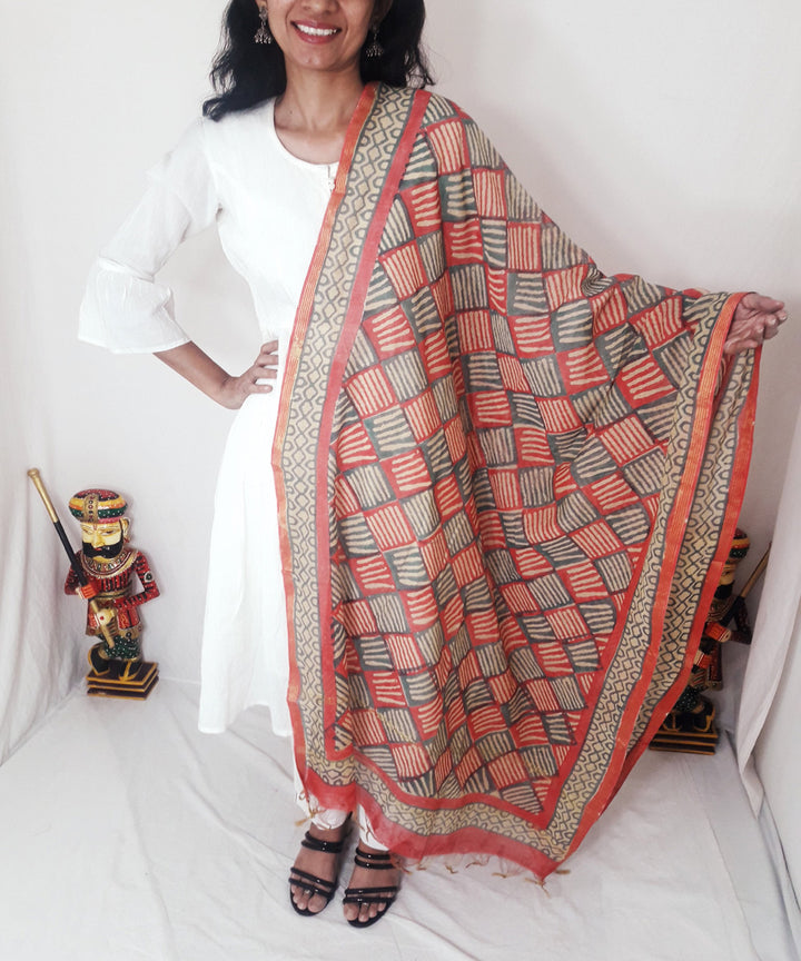 Red handblock printed chanderi silk dupatta