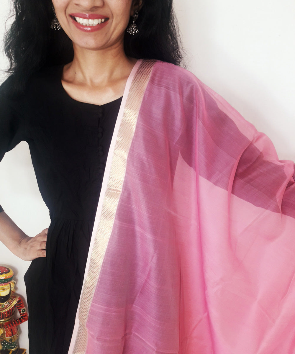 Pink handloom maheshwari silk dupatta with zari border