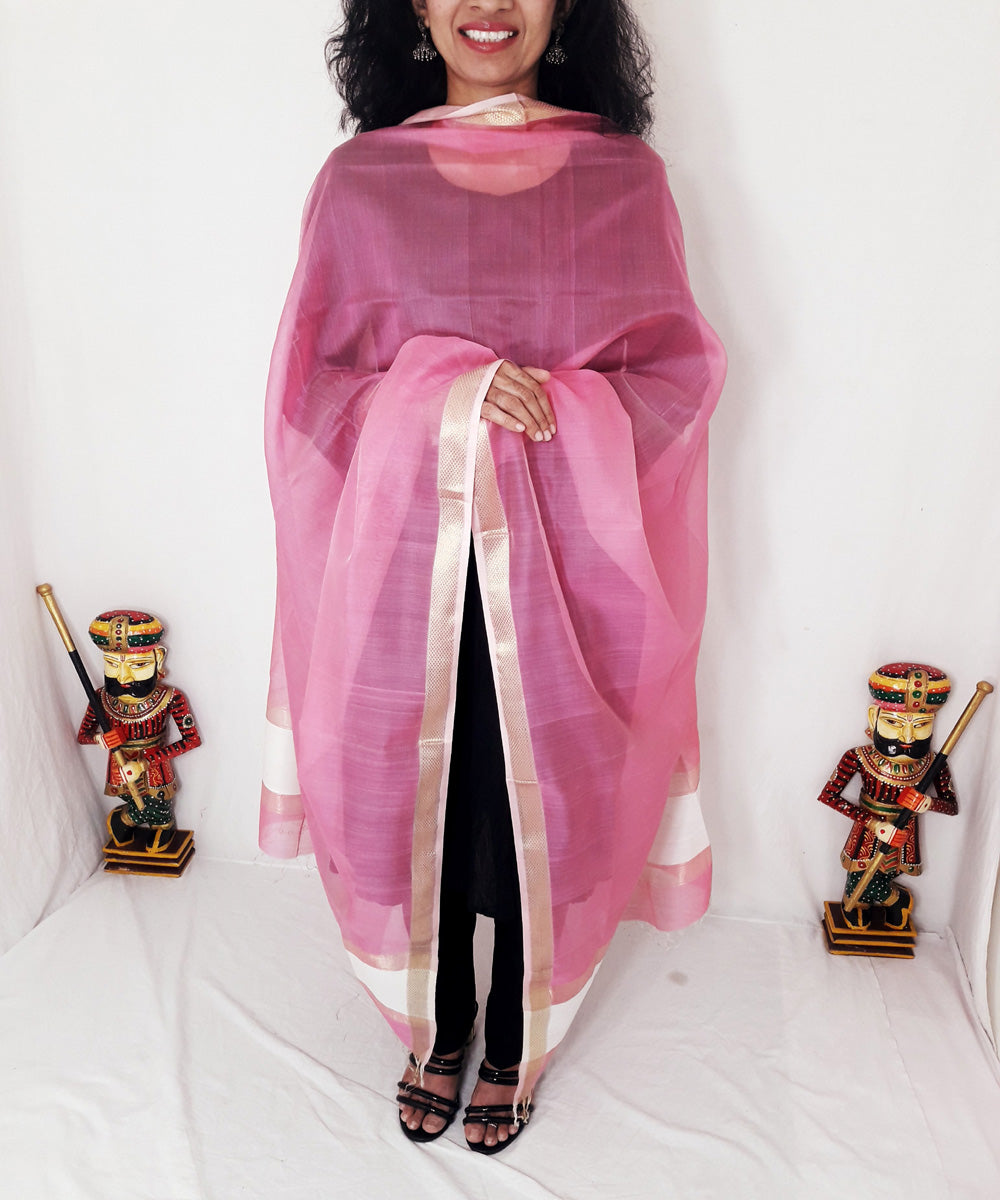 Pink handloom maheshwari silk dupatta with zari border