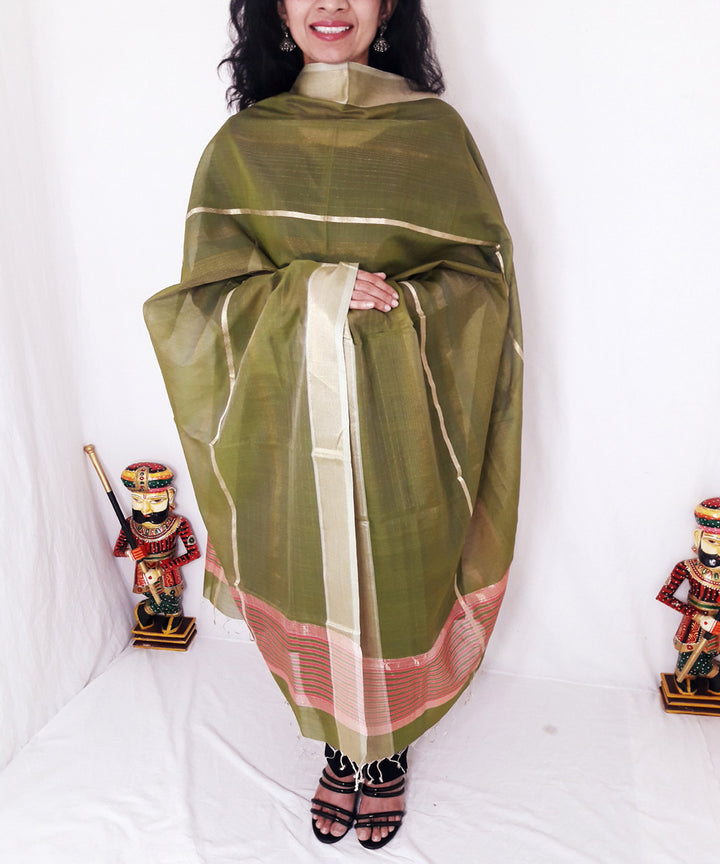 Olive green handloom maheshwari silk dupatta with zari border