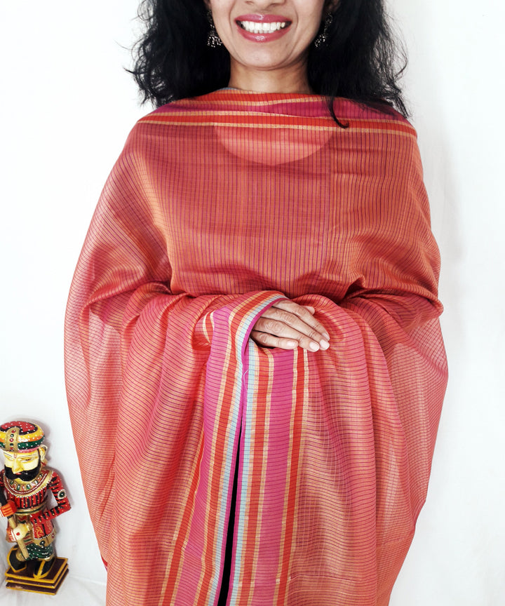 Pink handloom maheshwari silk stole with zari border