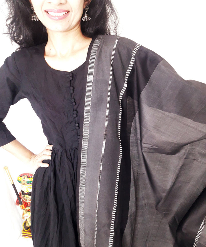 Black handloom maheshwari silk stole with zari border