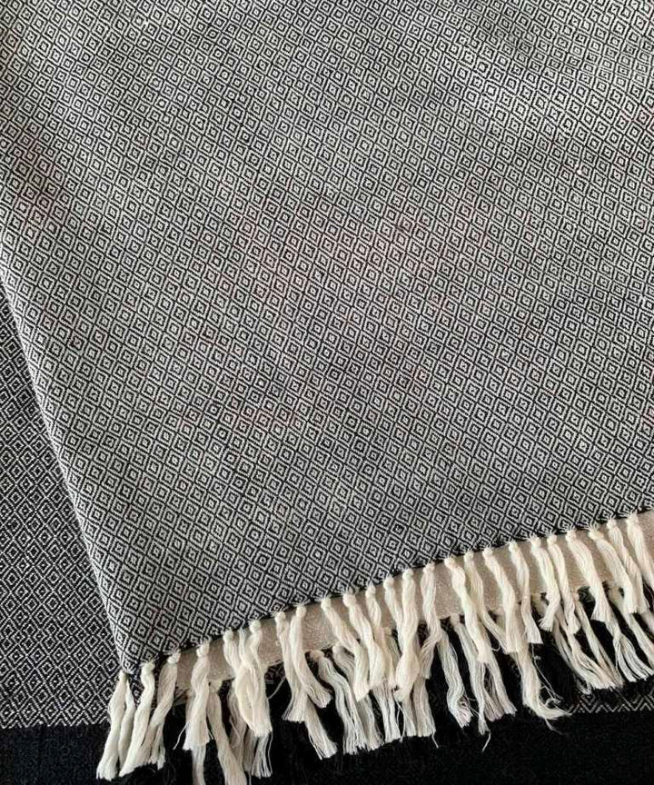 White black handwoven woolen stole