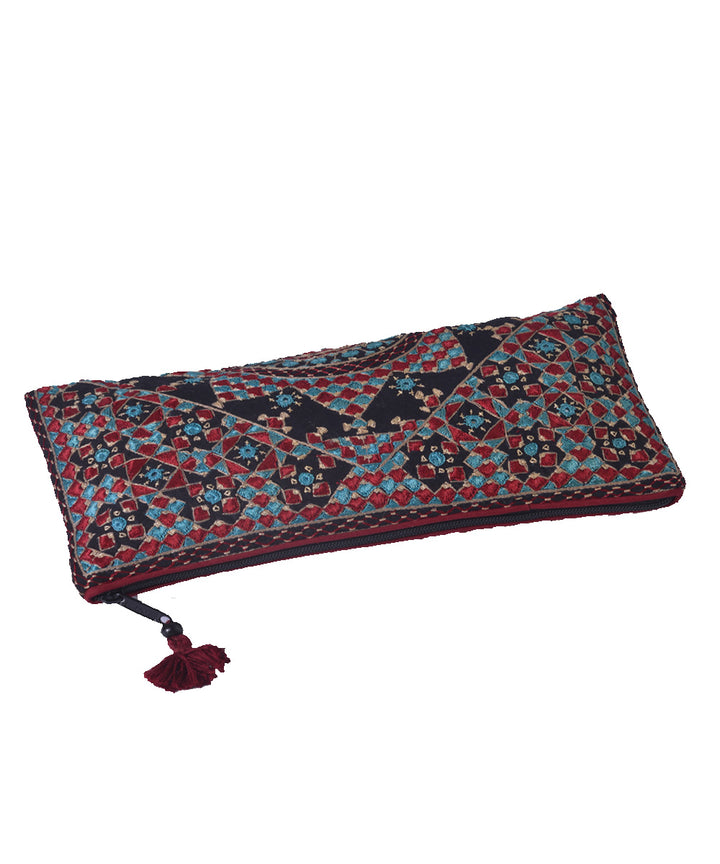Black hand embroidery cotton clutch purse