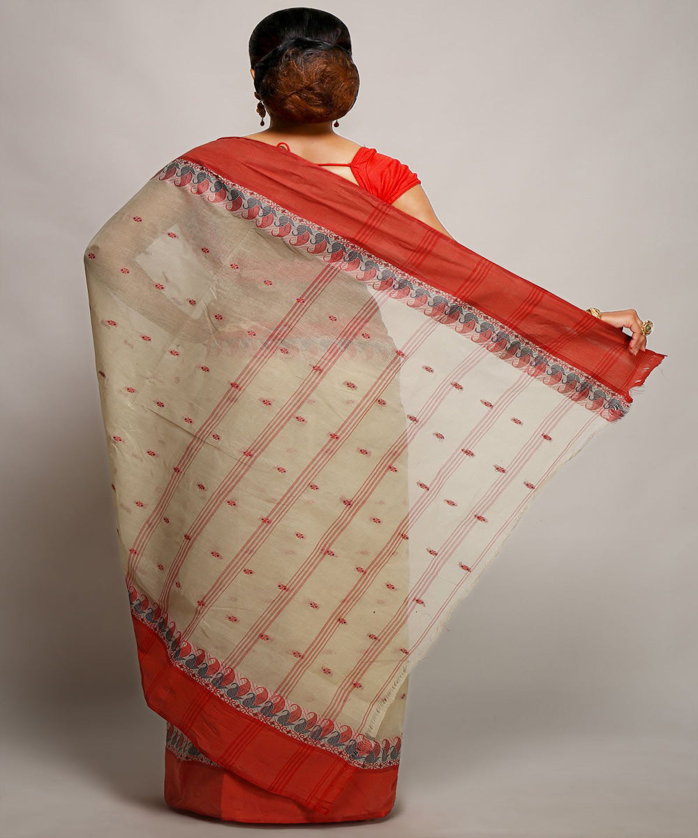 Beige red handwoven tangail tant cotton bengal saree