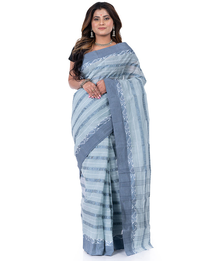 Grey handwoven shantipuri cotton saree