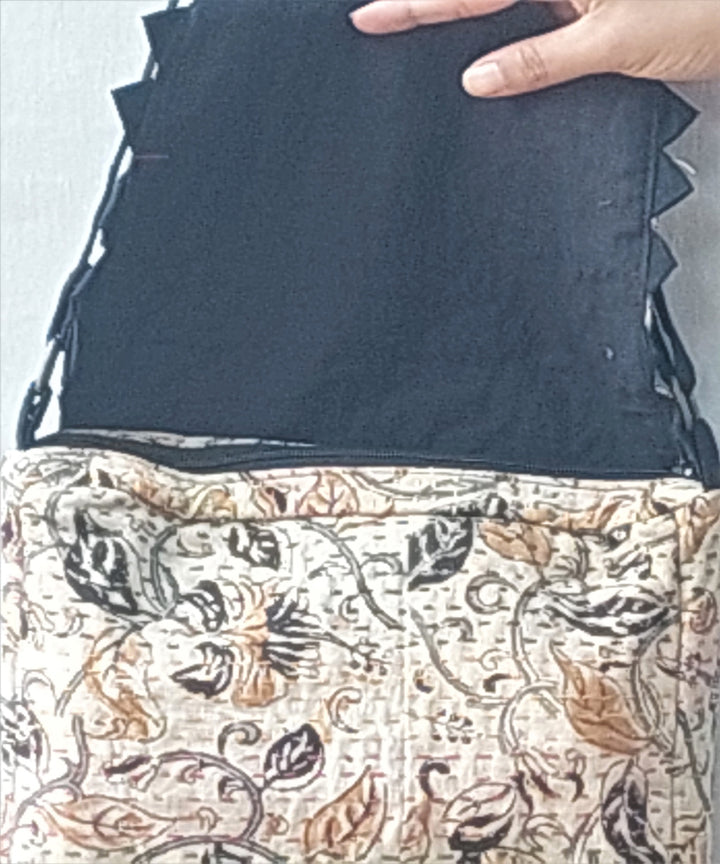 Off white handcrafted kantha work cotton sling bag