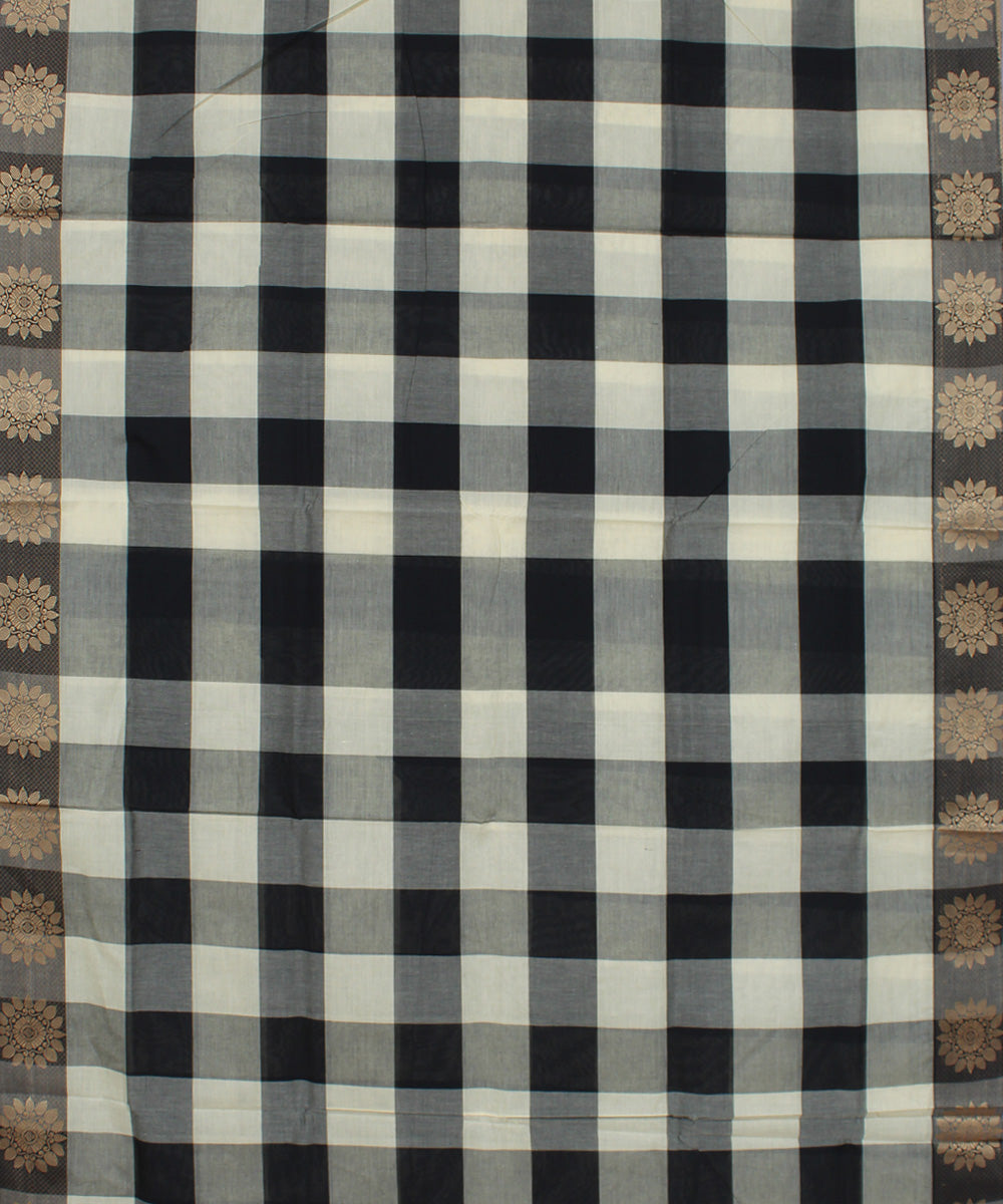 White and black checks handloom cotton chettinadu saree