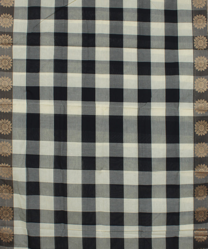 White and black checks handloom cotton chettinadu saree