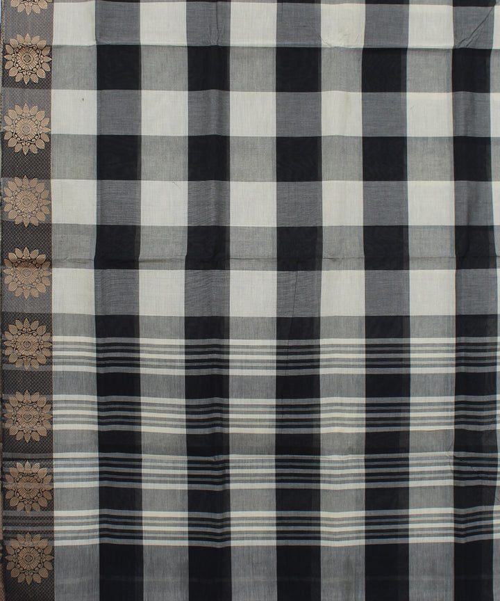 White and black checks handloom cotton chettinadu saree