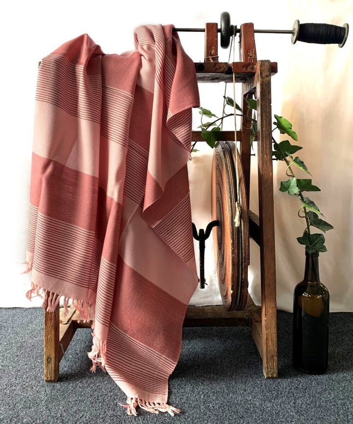 Shades of pink handwoven wooled shawl