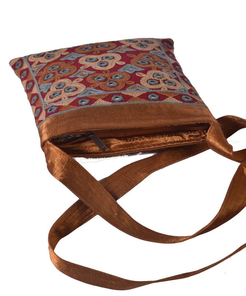 Rust hand embroidery mashroo cross body bag