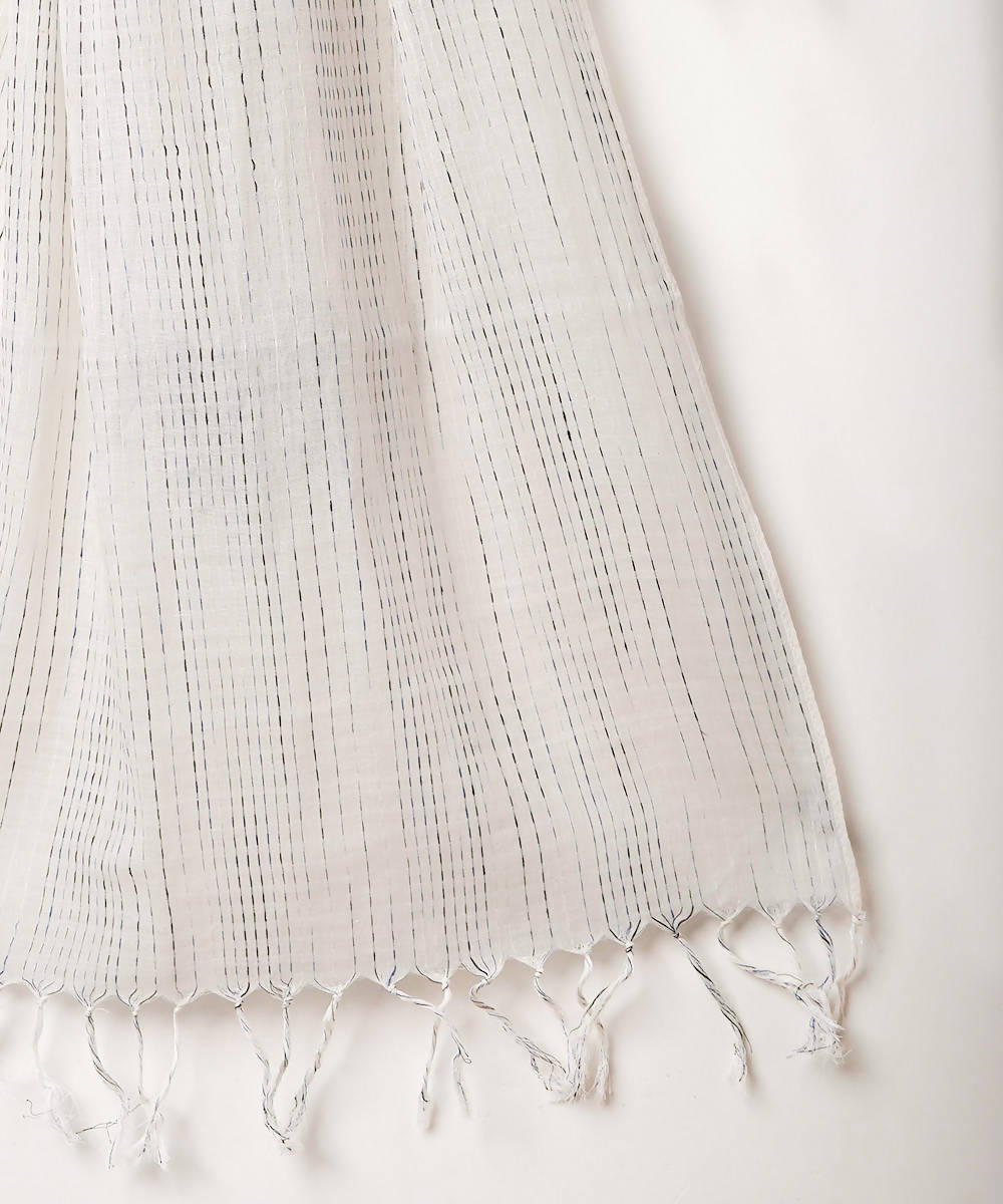 Handwoven cotton white kantha work stole