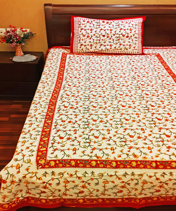 Cream red handblock print cotton single bed sheet with pillow cover