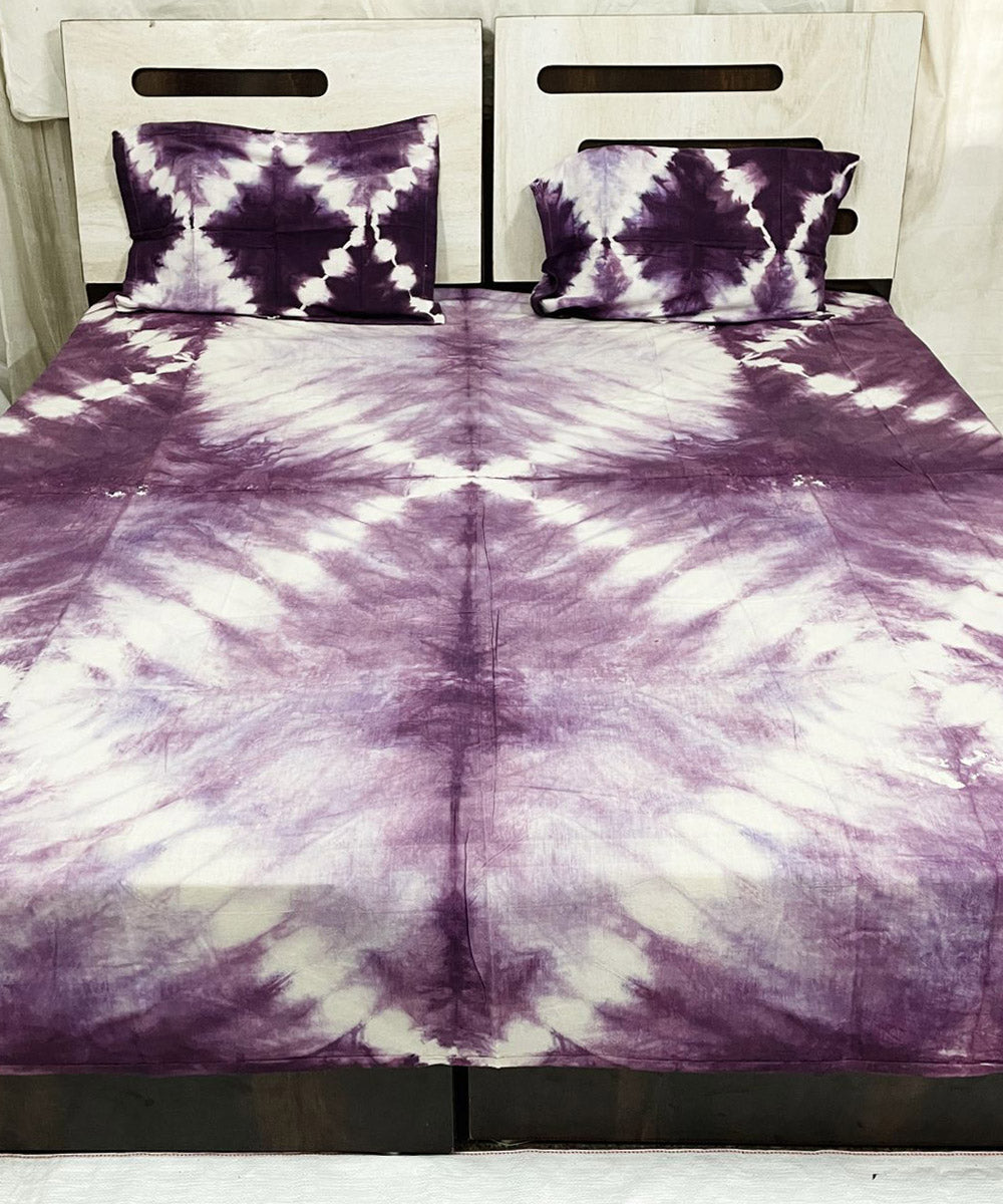 White purple tie dye cotton handwoven bedsheet