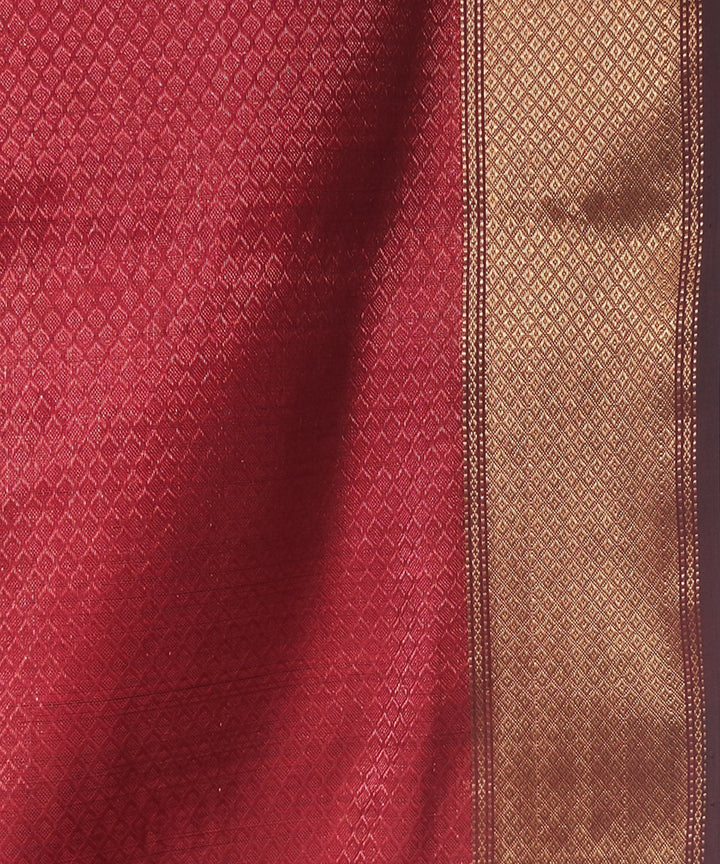 Red handwoven cotton silk maheshwari saree