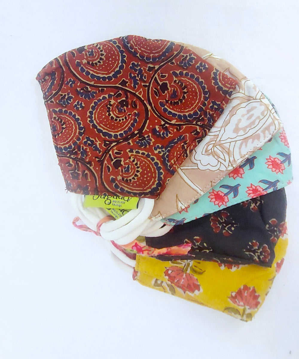 Cotton masks set of 4