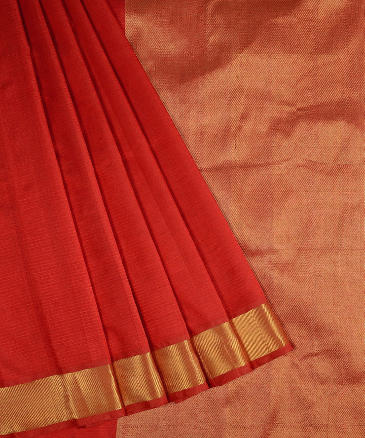 Red handloom self bavinchi cotton silk kanchi saree with zari border