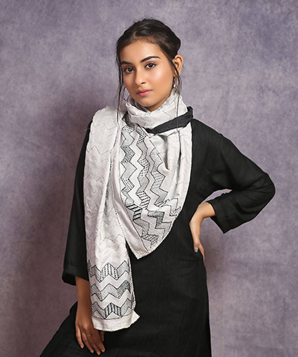 White black hand embroidery reversible silk stole