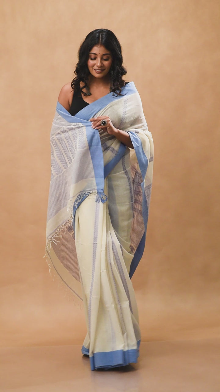 Blue and white handwoven cotton jamdani saree