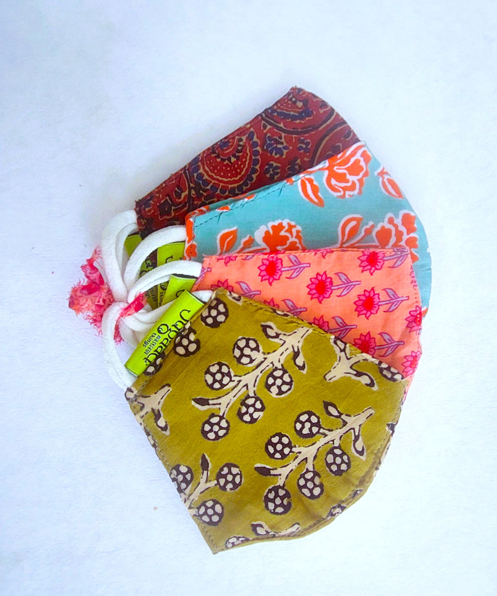 Colourful cotton masks set of 4