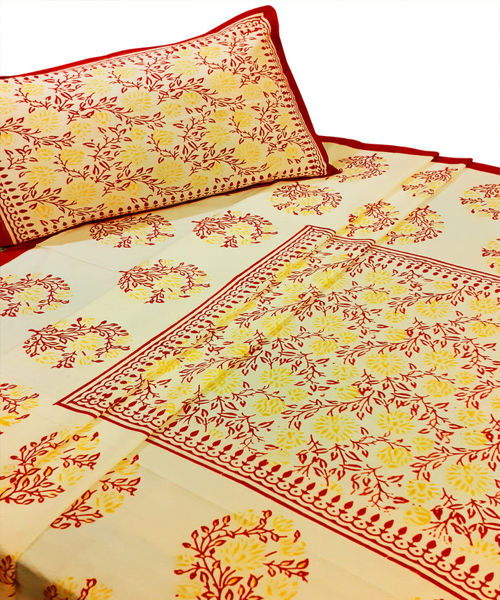 Floral motif handblock print cotton single bed sheet with pillow cover