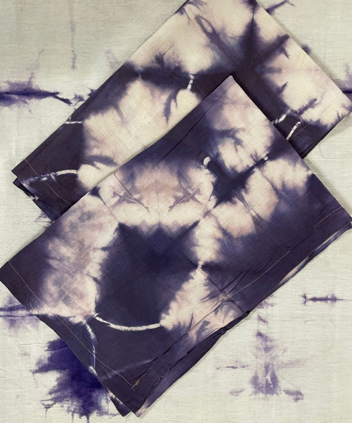 White aubergine tie dye cotton handwoven bedsheet
