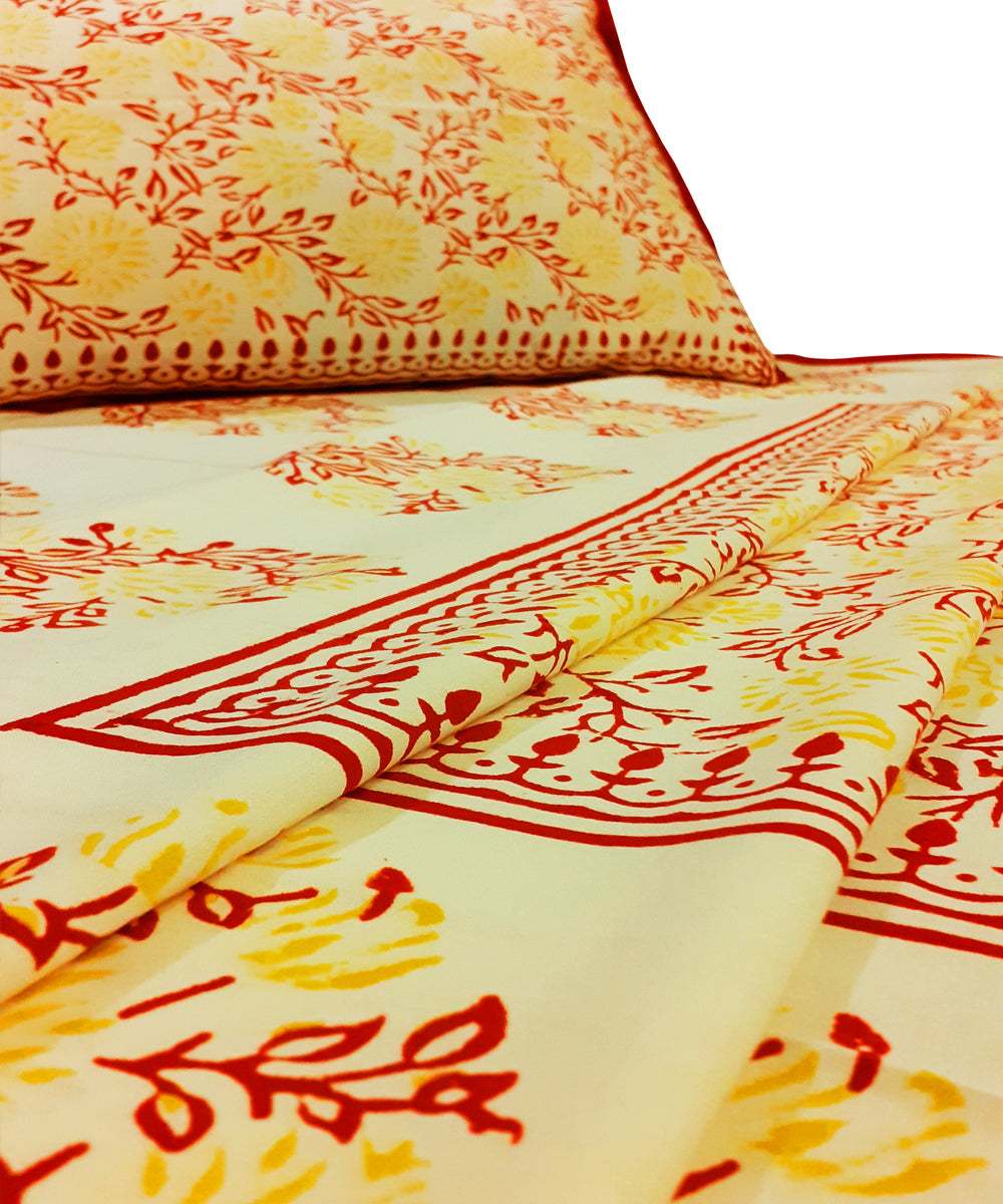 Floral motif handblock print cotton single bed sheet with pillow cover