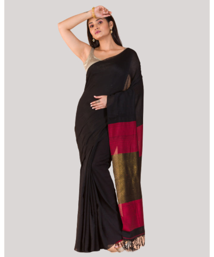 Black and red handwoven bengal cotton saree