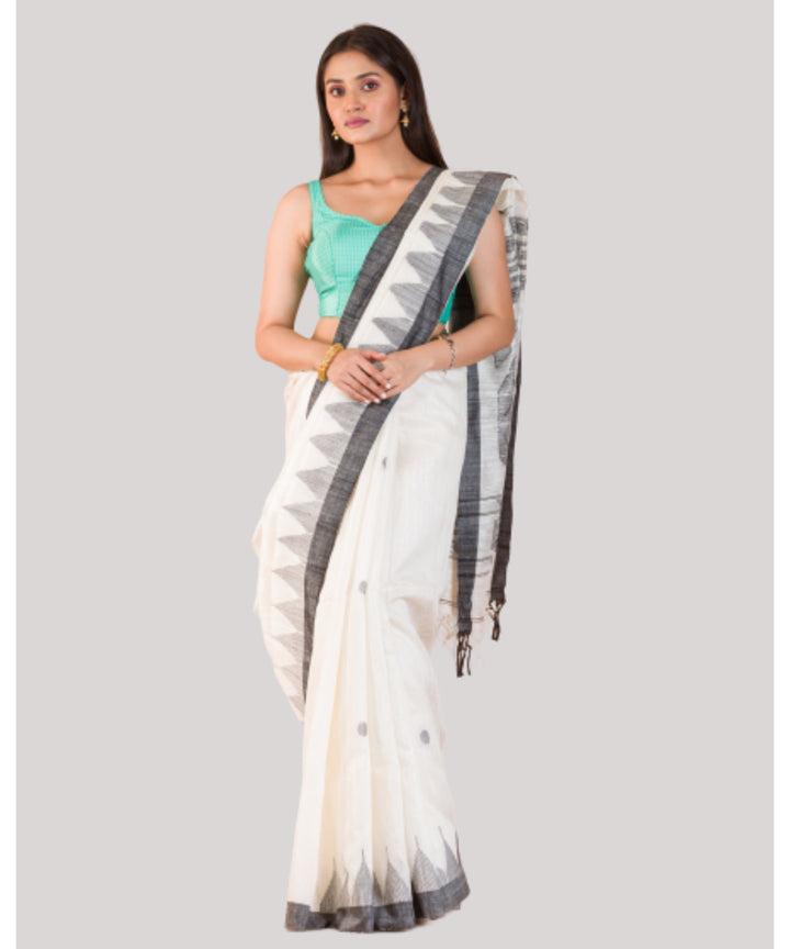 Off white black handwoven bengal matka silk jamdani saree