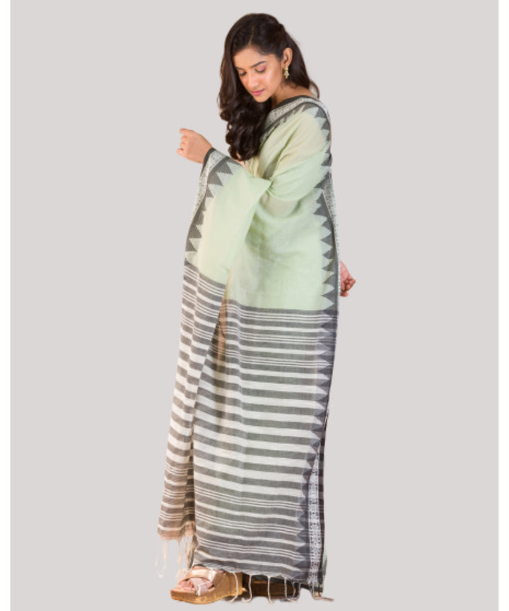 Light mint green handwoven bengal cotton saree