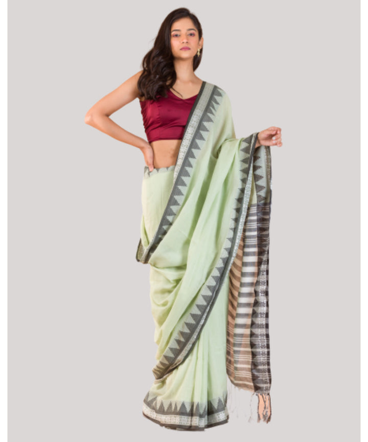 Light mint green handwoven bengal cotton saree