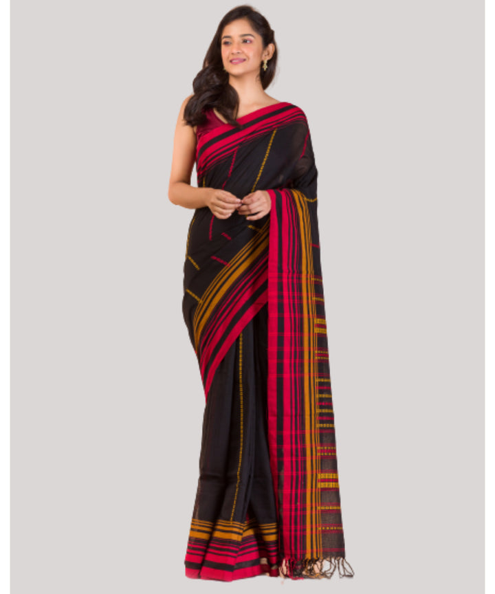 Black pink handwoven bengal cotton begumpuri saree