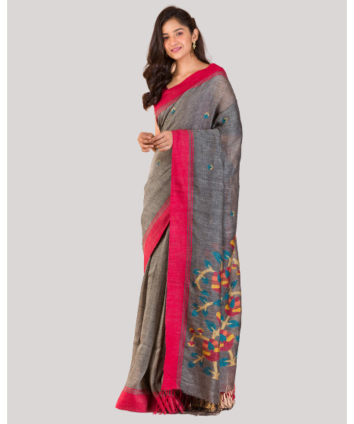 Grey and red handwoven bengal linen jamdani saree